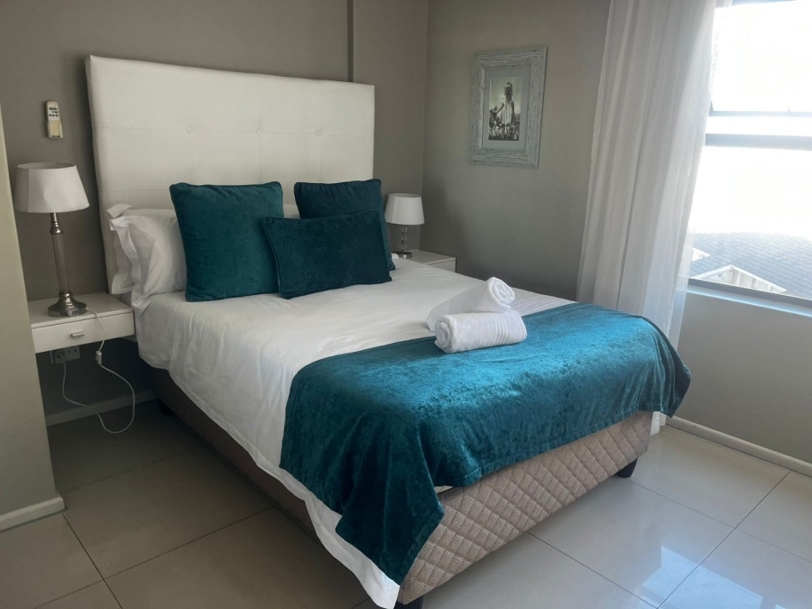 2 Bedroom Property for Sale in Bloubergrant Western Cape